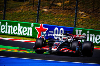 2024-07-19 - 20 Kevin Magnussen, (DAN) Haas F1 Team during the Hungarian GP, Budapest 18-21 July 2024 Formula 1 World championship 2024. - FORMULA 1 HUNGARIAN GRAND PRIX 2024 - PRACTICE 1 AND PRACTICE 2 - FORMULA 1 - MOTORS