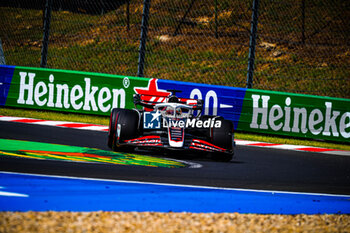 2024-07-19 - 20 Kevin Magnussen, (DAN) Haas F1 Team during the Hungarian GP, Budapest 18-21 July 2024 Formula 1 World championship 2024. - FORMULA 1 HUNGARIAN GRAND PRIX 2024 - PRACTICE 1 AND PRACTICE 2 - FORMULA 1 - MOTORS