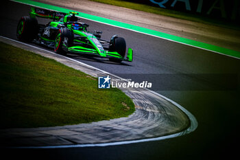 2024-07-19 - 24 Guanyu Zhou, (CHI) Stake F1 Team Kick Sauber during the Hungarian GP, Budapest 18-21 July 2024 Formula 1 World championship 2024. - FORMULA 1 HUNGARIAN GRAND PRIX 2024 - PRACTICE 1 AND PRACTICE 2 - FORMULA 1 - MOTORS