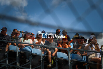 2024-07-19 - Public/Tifosi/Fan/Grandstand, during the Hungarian GP, Budapest 18-21 July 2024 Formula 1 World championship 2024. - FORMULA 1 HUNGARIAN GRAND PRIX 2024 - PRACTICE 1 AND PRACTICE 2 - FORMULA 1 - MOTORS