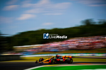 2024-07-19 - 81 Oscar Piastri, (AUS) McLaren Mercedes during the Hungarian GP, Budapest 18-21 July 2024 Formula 1 World championship 2024. - FORMULA 1 HUNGARIAN GRAND PRIX 2024 - PRACTICE 1 AND PRACTICE 2 - FORMULA 1 - MOTORS