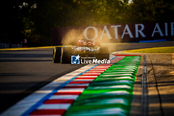 2024-07-19 - 63 George Russell, (GRB) AMG Mercedes Ineos during the Hungarian GP, Budapest 18-21 July 2024 Formula 1 World championship 2024. - FORMULA 1 HUNGARIAN GRAND PRIX 2024 - PRACTICE 1 AND PRACTICE 2 - FORMULA 1 - MOTORS