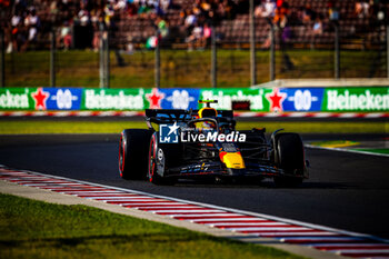 2024-07-19 - 11 Sergio Perez, (MEX) Oracle Red Bull Racing, Honda during the Hungarian GP, Budapest 18-21 July 2024 Formula 1 World championship 2024. - FORMULA 1 HUNGARIAN GRAND PRIX 2024 - PRACTICE 1 AND PRACTICE 2 - FORMULA 1 - MOTORS