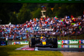 2024-07-19 - 01 Max Verstappen, (NED) Oracle Red Bull Racing, Honda during the Hungarian GP, Budapest 18-21 July 2024 Formula 1 World championship 2024. - FORMULA 1 HUNGARIAN GRAND PRIX 2024 - PRACTICE 1 AND PRACTICE 2 - FORMULA 1 - MOTORS