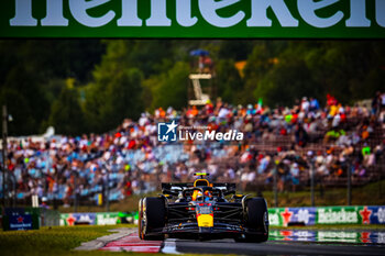 2024-07-19 - 11 Sergio Perez, (MEX) Oracle Red Bull Racing, Honda during the Hungarian GP, Budapest 18-21 July 2024 Formula 1 World championship 2024. - FORMULA 1 HUNGARIAN GRAND PRIX 2024 - PRACTICE 1 AND PRACTICE 2 - FORMULA 1 - MOTORS