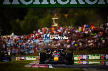 2024-07-19 - 11 Sergio Perez, (MEX) Oracle Red Bull Racing, Honda during the Hungarian GP, Budapest 18-21 July 2024 Formula 1 World championship 2024. - FORMULA 1 HUNGARIAN GRAND PRIX 2024 - PRACTICE 1 AND PRACTICE 2 - FORMULA 1 - MOTORS