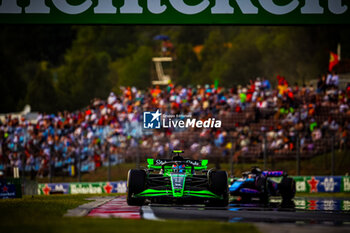 2024-07-19 - 24 Guanyu Zhou, (CHI) Stake F1 Team Kick Sauber during the Hungarian GP, Budapest 18-21 July 2024 Formula 1 World championship 2024. - FORMULA 1 HUNGARIAN GRAND PRIX 2024 - PRACTICE 1 AND PRACTICE 2 - FORMULA 1 - MOTORS