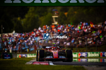 2024-07-19 - 55 Carlos Sainz, (ESP) Scuderia Ferrari during the Hungarian GP, Budapest 18-21 July 2024 Formula 1 World championship 2024. - FORMULA 1 HUNGARIAN GRAND PRIX 2024 - PRACTICE 1 AND PRACTICE 2 - FORMULA 1 - MOTORS