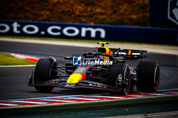 2024-07-20 - 11 Sergio Perez, (MEX) Oracle Red Bull Racing, Honda during the Hungarian GP, Budapest 18-21 July 2024 Formula 1 World championship 2024. - FORMULA 1 HUNGARIAN GRAND PRIX 2024 - PRACTICE 3 AND QUALIFYING - FORMULA 1 - MOTORS