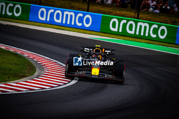 2024-07-20 - 11 Sergio Perez, (MEX) Oracle Red Bull Racing, Honda during the Hungarian GP, Budapest 18-21 July 2024 Formula 1 World championship 2024. - FORMULA 1 HUNGARIAN GRAND PRIX 2024 - PRACTICE 3 AND QUALIFYING - FORMULA 1 - MOTORS