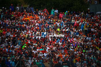 2024-07-20 - Public/Tifosi/Fan/Grandstand, during the Hungarian GP, Budapest 18-21 July 2024 Formula 1 World championship 2024. - FORMULA 1 HUNGARIAN GRAND PRIX 2024 - PRACTICE 3 AND QUALIFYING - FORMULA 1 - MOTORS