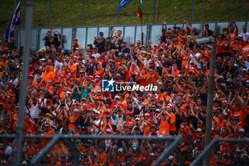 2024-07-20 - Public/Tifosi/Fan/Grandstand, during the Hungarian GP, Budapest 18-21 July 2024 Formula 1 World championship 2024. - FORMULA 1 HUNGARIAN GRAND PRIX 2024 - PRACTICE 3 AND QUALIFYING - FORMULA 1 - MOTORS