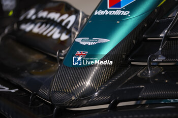 2024-07-18 - Aston Martin F1 Team AMR23, mechanical detail front wing during the Formula 1 Hungarian Grand Prix 2024, 13th round of the 2024 Formula One World Championship from July 19 to 21, 2024 on the Hungaroring, in Mogyorod, Hungary - F1 - HUNGARIAN GRAND PRIX 2024 - FORMULA 1 - MOTORS