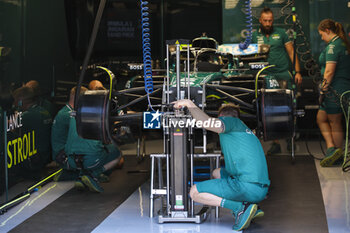 2024-07-18 - Aston Martin F1 Team, garage, box, illustration during the Formula 1 Hungarian Grand Prix 2024, 13th round of the 2024 Formula One World Championship from July 19 to 21, 2024 on the Hungaroring, in Mogyorod, Hungary - F1 - HUNGARIAN GRAND PRIX 2024 - FORMULA 1 - MOTORS