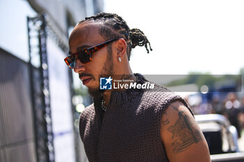 2024-07-18 - HAMILTON Lewis (gbr), Mercedes AMG F1 Team W15, portrait during the Formula 1 Hungarian Grand Prix 2024, 13th round of the 2024 Formula One World Championship from July 19 to 21, 2024 on the Hungaroring, in Mogyorod, Hungary - F1 - HUNGARIAN GRAND PRIX 2024 - FORMULA 1 - MOTORS