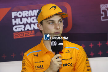 2024-07-18 - PIASTRI Oscar (aus), McLaren F1 Team MCL38, portraitpress conference during the Formula 1 Hungarian Grand Prix 2024, 13th round of the 2024 Formula One World Championship from July 19 to 21, 2024 on the Hungaroring, in Mogyorod, Hungary - F1 - HUNGARIAN GRAND PRIX 2024 - FORMULA 1 - MOTORS