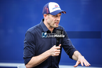 2024-07-18 - Wurz Alex, former F1 driver portrait during the Formula 1 Hungarian Grand Prix 2024, 13th round of the 2024 Formula One World Championship from July 19 to 21, 2024 on the Hungaroring, in Mogyorod, Hungary - F1 - HUNGARIAN GRAND PRIX 2024 - FORMULA 1 - MOTORS