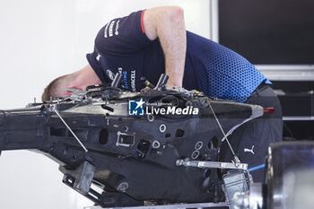 2024-07-18 - Williams Racing FW46, mechanical detail gearbox, boite de vitesse during the Formula 1 Hungarian Grand Prix 2024, 13th round of the 2024 Formula One World Championship from July 19 to 21, 2024 on the Hungaroring, in Mogyorod, Hungary - F1 - HUNGARIAN GRAND PRIX 2024 - FORMULA 1 - MOTORS