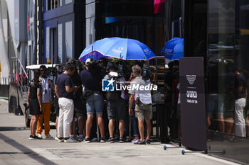 2024-07-18 - Paddock interview illustration during the Formula 1 Hungarian Grand Prix 2024, 13th round of the 2024 Formula One World Championship from July 19 to 21, 2024 on the Hungaroring, in Mogyorod, Hungary - F1 - HUNGARIAN GRAND PRIX 2024 - FORMULA 1 - MOTORS