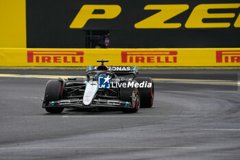 2024-07-20 - George Russell (GBR) - Mercedes-AMG PETRONAS F1 Team - Mercedes W15 - Mercedes E Performance during Saturday Free Practice and qualify, July 20, of Formula 1 Hungarian Grand Prix 2024, scheduled to take place at Hungaroring track in Mogyorod, Budapest, Hungary, july 19 to july 21, 2024 - FORMULA 1 HUNGARIAN GRAND PRIX 2024 - PRACTICE 3 AND QUALIFYING - FORMULA 1 - MOTORS