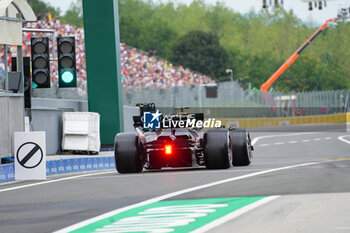 2024-07-20 - Max Verstappen (NED) - Oracle Red Bull Racing - Red Bull RB20 - Honda RBPT during Saturday Free Practice and qualify, July 20, of Formula 1 Hungarian Grand Prix 2024, scheduled to take place at Hungaroring track in Mogyorod, Budapest, Hungary, july 19 to july 21, 2024 - FORMULA 1 HUNGARIAN GRAND PRIX 2024 - PRACTICE 3 AND QUALIFYING - FORMULA 1 - MOTORS