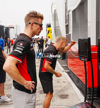 2024-07-20 - (L to R Nico Hulkenberg (GER) an Kevin Magnussen (DEN) - MoneyGram Haas F1 Team - Haas VF-24 - Ferrari during Saturday Free Practice and qualify, July 20, of Formula 1 Hungarian Grand Prix 2024, scheduled to take place at Hungaroring track in Mogyorod, Budapest, Hungary, july 19 to july 21, 2024 - FORMULA 1 HUNGARIAN GRAND PRIX 2024 - PRACTICE 3 AND QUALIFYING - FORMULA 1 - MOTORS