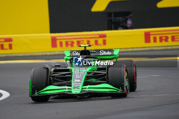 2024-07-20 - Zhou Guanyu (CHN) - Stake F1 Team Kick Sauber - Sauber C44 - Ferrari during Saturday Free Practice and qualify, July 20, of Formula 1 Hungarian Grand Prix 2024, scheduled to take place at Hungaroring track in Mogyorod, Budapest, Hungary, july 19 to july 21, 2024 - FORMULA 1 HUNGARIAN GRAND PRIX 2024 - PRACTICE 3 AND QUALIFYING - FORMULA 1 - MOTORS