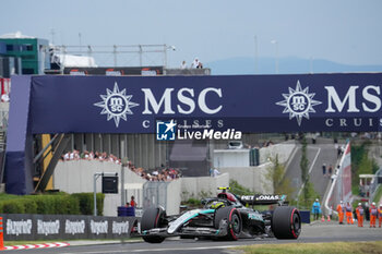 2024-07-20 - Lewis Hamilton (GBR) - Mercedes-AMG PETRONAS F1 Team - Mercedes W15 - Mercedes E Performance during Saturday Free Practice and qualify, July 20, of Formula 1 Hungarian Grand Prix 2024, scheduled to take place at Hungaroring track in Mogyorod, Budapest, Hungary, july 19 to july 21, 2024 - FORMULA 1 HUNGARIAN GRAND PRIX 2024 - PRACTICE 3 AND QUALIFYING - FORMULA 1 - MOTORS