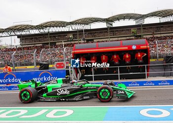 2024-07-20 - Zhou Guanyu (CHN) - Stake F1 Team Kick Sauber - Sauber C44 - Ferrari during Saturday Free Practice and qualify, July 20, of Formula 1 Hungarian Grand Prix 2024, scheduled to take place at Hungaroring track in Mogyorod, Budapest, Hungary, july 19 to july 21, 2024 - FORMULA 1 HUNGARIAN GRAND PRIX 2024 - PRACTICE 3 AND QUALIFYING - FORMULA 1 - MOTORS