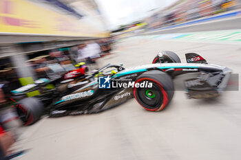 2024-07-20 - Lewis Hamilton (GBR) - Mercedes-AMG PETRONAS F1 Team - Mercedes W15 - Mercedes E Performance during Saturday Free Practice and qualify, July 20, of Formula 1 Hungarian Grand Prix 2024, scheduled to take place at Hungaroring track in Mogyorod, Budapest, Hungary, july 19 to july 21, 2024 - FORMULA 1 HUNGARIAN GRAND PRIX 2024 - PRACTICE 3 AND QUALIFYING - FORMULA 1 - MOTORS