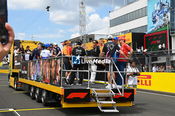 2024-07-21 - Driver Parade before the race during Raceday on Sunday, July 21, of Formula 1 Hungarian Grand Prix 2024, scheduled to take place at Hungaroring track in Mogyorod, Budapest, Hungary, july 19 to july 21, 2024 - FORMULA 1 HUNGARIAN GRAND PRIX 2024 - RACE - FORMULA 1 - MOTORS