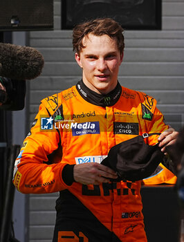 2024-07-21 - Oscar Piastri (AUS) - McLaren Formula 1 Team - McLaren MCL38 - Mercedes
 celebrating his first win in F1

 during Raceday on Sunday, July 21, of Formula 1 Hungarian Grand Prix 2024, scheduled to take place at Hungaroring track in Mogyorod, Budapest, Hungary, july 19 to july 21, 2024 - FORMULA 1 HUNGARIAN GRAND PRIX 2024 - RACE - FORMULA 1 - MOTORS