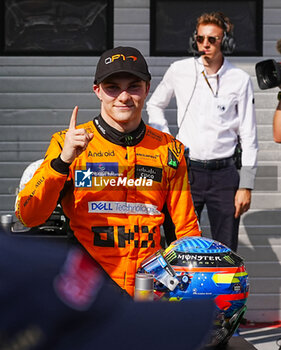 2024-07-21 - Oscar Piastri (AUS) - McLaren Formula 1 Team - McLaren MCL38 - Mercedes
 celebrating his first win in F1

 during Raceday on Sunday, July 21, of Formula 1 Hungarian Grand Prix 2024, scheduled to take place at Hungaroring track in Mogyorod, Budapest, Hungary, july 19 to july 21, 2024 - FORMULA 1 HUNGARIAN GRAND PRIX 2024 - RACE - FORMULA 1 - MOTORS