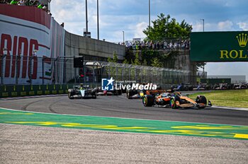 2024-07-21 - Start of the race during Raceday on Sunday, July 21, of Formula 1 Hungarian Grand Prix 2024, scheduled to take place at Hungaroring track in Mogyorod, Budapest, Hungary, july 19 to july 21, 2024 - FORMULA 1 HUNGARIAN GRAND PRIX 2024 - RACE - FORMULA 1 - MOTORS