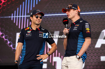 2024-07-20 - PEREZ Sergio (mex), Red Bull Racing RB20, portrait VERSTAPPEN Max (ned), Red Bull Racing RB20, portrait during the Formula 1 Hungarian Grand Prix 2024, 13th round of the 2024 Formula One World Championship from July 19 to 21, 2024 on the Hungaroring, in Mogyorod, Hungary - F1 - HUNGARIAN GRAND PRIX 2024 - FORMULA 1 - MOTORS