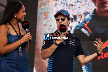 2024-07-20 - PEREZ Sergio (mex), Red Bull Racing RB20, portrait during the Formula 1 Hungarian Grand Prix 2024, 13th round of the 2024 Formula One World Championship from July 19 to 21, 2024 on the Hungaroring, in Mogyorod, Hungary - F1 - HUNGARIAN GRAND PRIX 2024 - FORMULA 1 - MOTORS