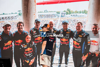 2024-07-20 - VERSTAPPEN Max (ned), Red Bull Racing RB20, portrait during the Formula 1 Hungarian Grand Prix 2024, 13th round of the 2024 Formula One World Championship from July 19 to 21, 2024 on the Hungaroring, in Mogyorod, Hungary - F1 - HUNGARIAN GRAND PRIX 2024 - FORMULA 1 - MOTORS