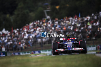 2024-07-20 - 22 TSUNODA Yuki (jap), Visa Cash App RB F1 Team VCARB 01, action during the Formula 1 Hungarian Grand Prix 2024, 13th round of the 2024 Formula One World Championship from July 19 to 21, 2024 on the Hungaroring, in Mogyorod, Hungary - F1 - HUNGARIAN GRAND PRIX 2024 - FORMULA 1 - MOTORS