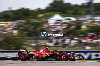 2024-07-20 - 55 SAINZ Carlos (spa), Scuderia Ferrari SF-24, action during the Formula 1 Hungarian Grand Prix 2024, 13th round of the 2024 Formula One World Championship from July 19 to 21, 2024 on the Hungaroring, in Mogyorod, Hungary - F1 - HUNGARIAN GRAND PRIX 2024 - FORMULA 1 - MOTORS