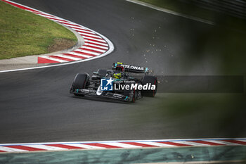 2024-07-20 - 44 HAMILTON Lewis (gbr), Mercedes AMG F1 Team W15, action during the Formula 1 Hungarian Grand Prix 2024, 13th round of the 2024 Formula One World Championship from July 19 to 21, 2024 on the Hungaroring, in Mogyorod, Hungary - F1 - HUNGARIAN GRAND PRIX 2024 - FORMULA 1 - MOTORS