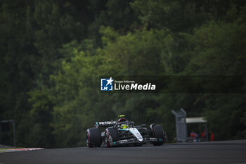 2024-07-20 - 44 HAMILTON Lewis (gbr), Mercedes AMG F1 Team W15, action during the Formula 1 Hungarian Grand Prix 2024, 13th round of the 2024 Formula One World Championship from July 19 to 21, 2024 on the Hungaroring, in Mogyorod, Hungary - F1 - HUNGARIAN GRAND PRIX 2024 - FORMULA 1 - MOTORS