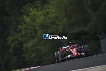 2024-07-20 - 55 SAINZ Carlos (spa), Scuderia Ferrari SF-24, action during the Formula 1 Hungarian Grand Prix 2024, 13th round of the 2024 Formula One World Championship from July 19 to 21, 2024 on the Hungaroring, in Mogyorod, Hungary - F1 - HUNGARIAN GRAND PRIX 2024 - FORMULA 1 - MOTORS