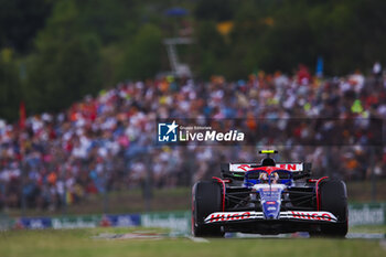 2024-07-20 - 22 TSUNODA Yuki (jap), Visa Cash App RB F1 Team VCARB 01, action during the Formula 1 Hungarian Grand Prix 2024, 13th round of the 2024 Formula One World Championship from July 19 to 21, 2024 on the Hungaroring, in Mogyorod, Hungary - F1 - HUNGARIAN GRAND PRIX 2024 - FORMULA 1 - MOTORS