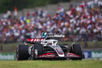 2024-07-20 - 20 MAGNUSSEN Kevin (den), Haas F1 Team VF-24 Ferrari, action during the Formula 1 Hungarian Grand Prix 2024, 13th round of the 2024 Formula One World Championship from July 19 to 21, 2024 on the Hungaroring, in Mogyorod, Hungary - F1 - HUNGARIAN GRAND PRIX 2024 - FORMULA 1 - MOTORS