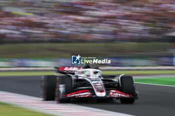 2024-07-20 - 20 MAGNUSSEN Kevin (den), Haas F1 Team VF-24 Ferrari, action during the Formula 1 Hungarian Grand Prix 2024, 13th round of the 2024 Formula One World Championship from July 19 to 21, 2024 on the Hungaroring, in Mogyorod, Hungary - F1 - HUNGARIAN GRAND PRIX 2024 - FORMULA 1 - MOTORS