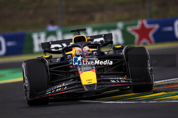 2024-07-20 - 01 VERSTAPPEN Max (nld), Red Bull Racing RB20, action during the Formula 1 Hungarian Grand Prix 2024, 13th round of the 2024 Formula One World Championship from July 19 to 21, 2024 on the Hungaroring, in Mogyorod, Hungary - F1 - HUNGARIAN GRAND PRIX 2024 - FORMULA 1 - MOTORS