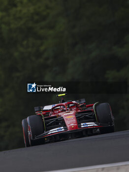 2024-07-20 - 55 SAINZ Carlos (spa), Scuderia Ferrari SF-24, action during the Formula 1 Hungarian Grand Prix 2024, 13th round of the 2024 Formula One World Championship from July 19 to 21, 2024 on the Hungaroring, in Mogyorod, Hungary - F1 - HUNGARIAN GRAND PRIX 2024 - FORMULA 1 - MOTORS