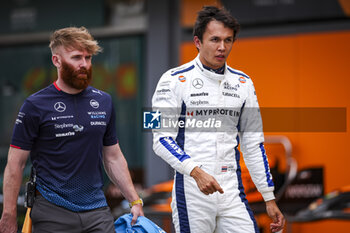 2024-07-20 - ALBON Alexander (tha), Williams Racing FW46, portrait during the Formula 1 Hungarian Grand Prix 2024, 13th round of the 2024 Formula One World Championship from July 19 to 21, 2024 on the Hungaroring, in Mogyorod, Hungary - F1 - HUNGARIAN GRAND PRIX 2024 - FORMULA 1 - MOTORS