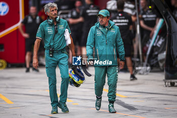 2024-07-20 - ALONSO Fernando (spa), Aston Martin F1 Team AMR24, portrait during the Formula 1 Hungarian Grand Prix 2024, 13th round of the 2024 Formula One World Championship from July 19 to 21, 2024 on the Hungaroring, in Mogyorod, Hungary - F1 - HUNGARIAN GRAND PRIX 2024 - FORMULA 1 - MOTORS