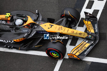 2024-07-20 - 04 NORRIS Lando (gbr), McLaren F1 Team MCL38, action during the Formula 1 Hungarian Grand Prix 2024, 13th round of the 2024 Formula One World Championship from July 19 to 21, 2024 on the Hungaroring, in Mogyorod, Hungary - F1 - HUNGARIAN GRAND PRIX 2024 - FORMULA 1 - MOTORS